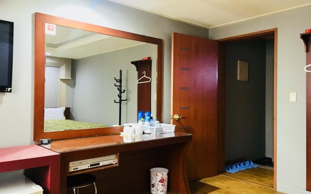 Libero Jeju Love Hotel