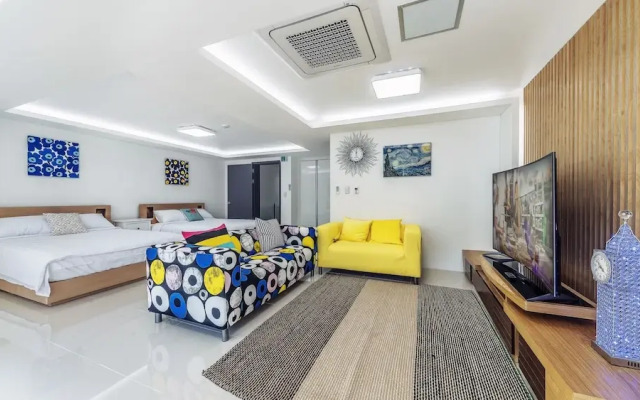 Miramonti Pool Villa Pension