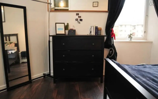 Welcoming Glasgow Home Next Underground