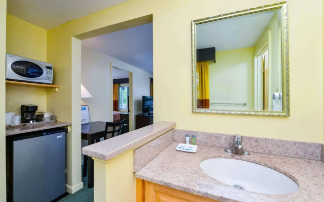 Rodeway Inn Orleans - Cape Cod