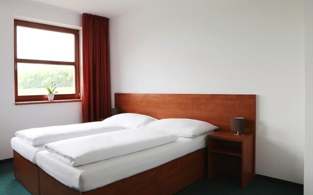 Sporthotel Hostivice Brve