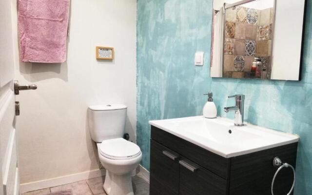 AS Modern Monastiraki Apartment 1A