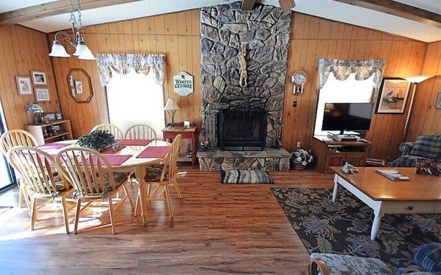 Ruidoso Three-bedroom