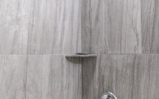 Majestic Nolibs Retreat - Roof Deck and Balcony