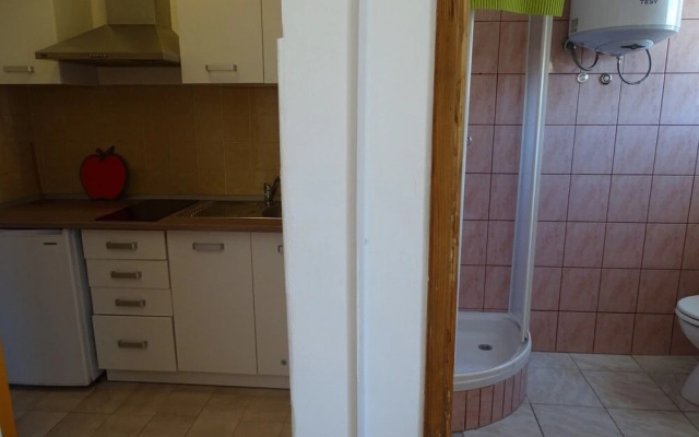 Don - 90m From the sea - SA2 2R