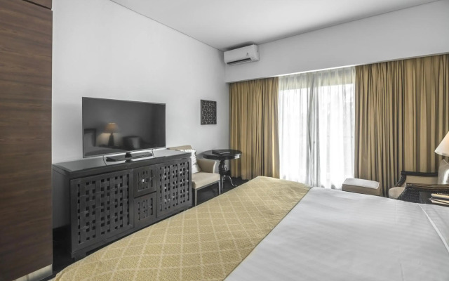 Lido Lake Resort By MNC Hotel