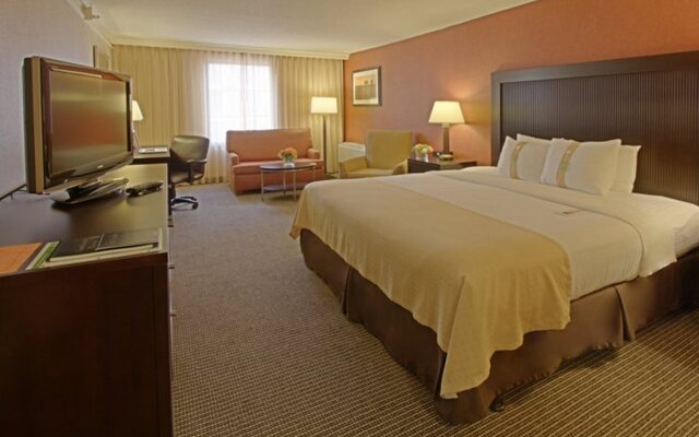 Holiday Inn Baltimore-Inner Harbor