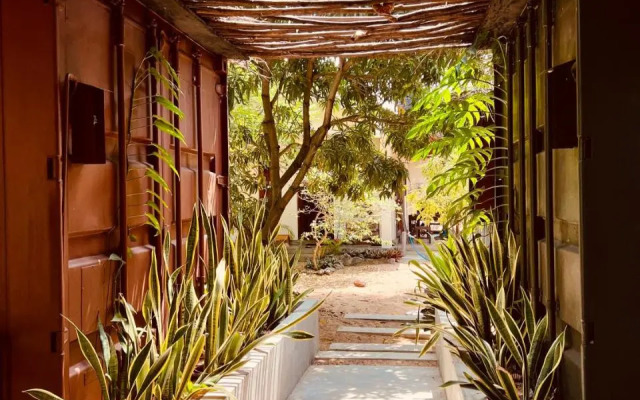 Little Lagoon Hostel