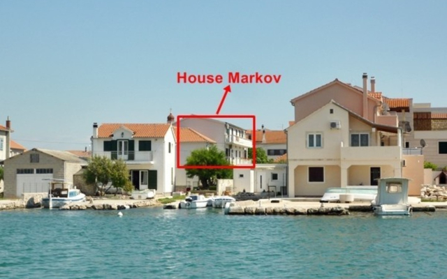 Apartment Drago - 50 m from sea: A2 Betina, Island Murter