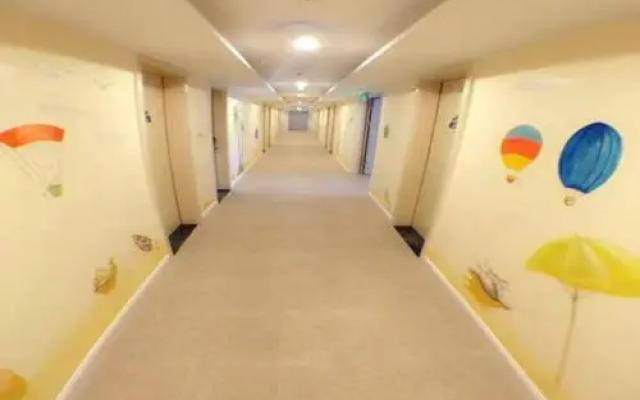 Yangjiang Zhapo Yacht Holiday Hotel