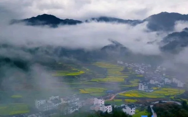 Wuyuan Nuanxinju Inn (Huangling Scenic Area Branch)