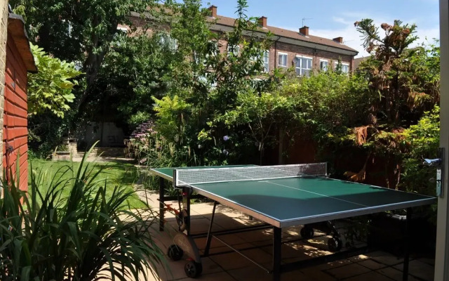 Lovely Garden Flat in Shepherds Bush