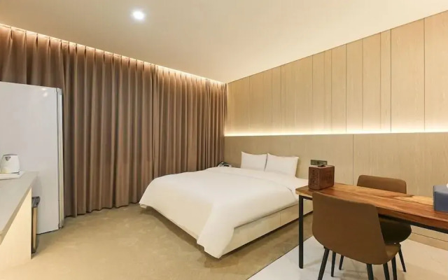 Daegu Hotel Series Lions Park