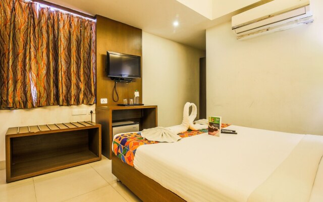 Fabhotel The Pinnacle