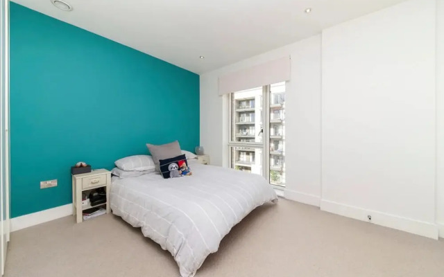 Modern 2 Bedroom Flat in East London