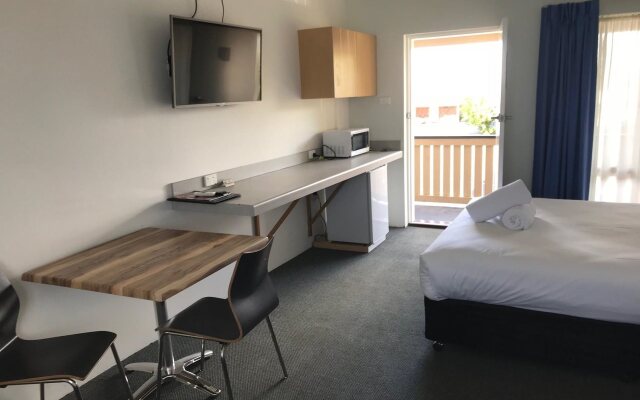 Busselton Motel