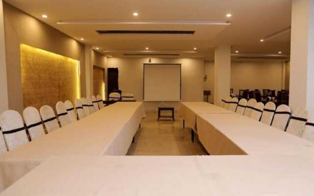 Shelton Hotel Lahore