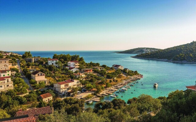 Awesome Home in Sevid With Wifi and 3 Bedrooms