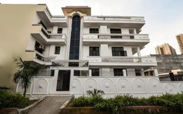 Primrose Residency by OYO Rooms