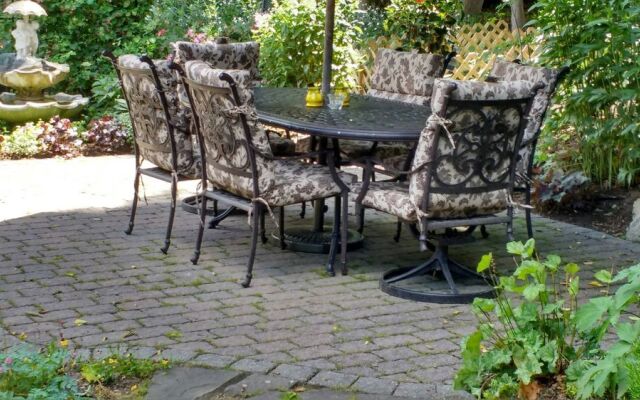 The Sleigh Maker Inn Bed and Breakfast