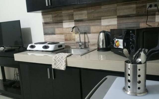 Luxury Suites E