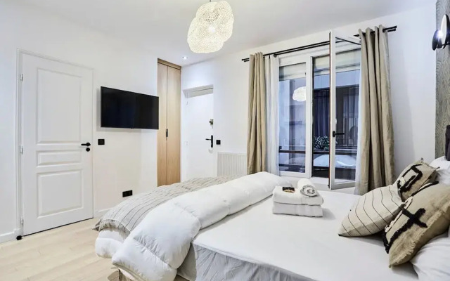 Superb New Studio in the Center of Paris/opera