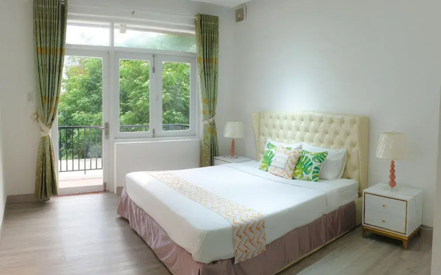 Cala South Beach Villas