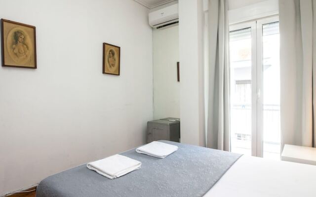 Gorgeous 2 bedrooms apt at Exarcheia