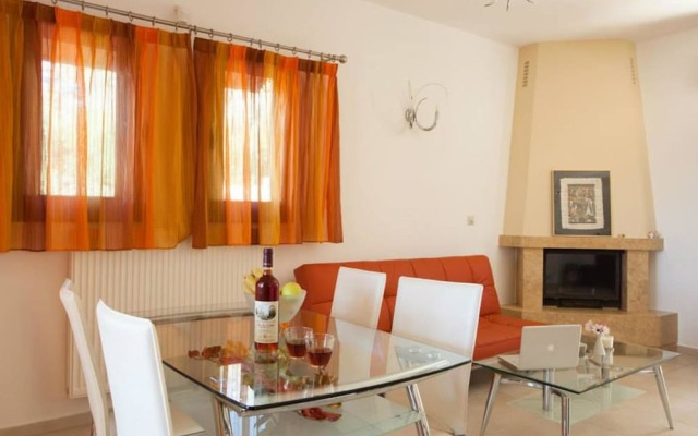 Louloudis Villa