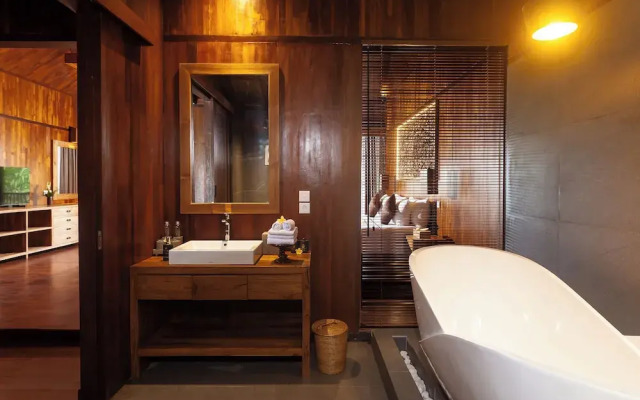 Manah Shanti Suites