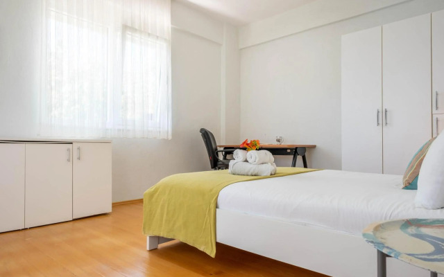 EV Apartments