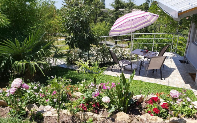 View Topia Apartments