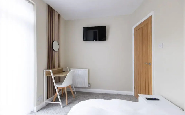 Bath Bliss Retreat - 7 Bedroom House