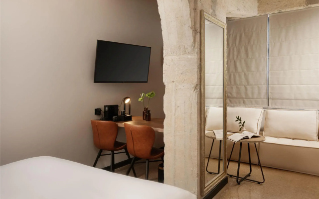 Отель Anise Aluma Athens, Tapestry Collection by Hilton