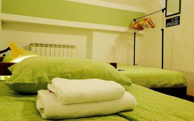 Bb'S House Hostel