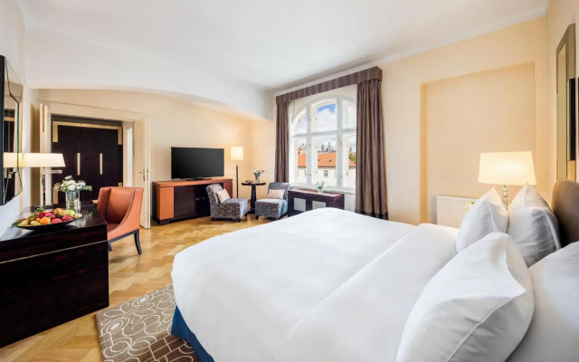 Mandarin Oriental, Prague
