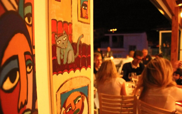 Bue Marino Hotel & Cocktail Bar