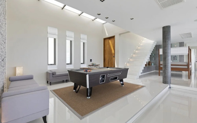 Villa One - New Luxury Sea View Villa