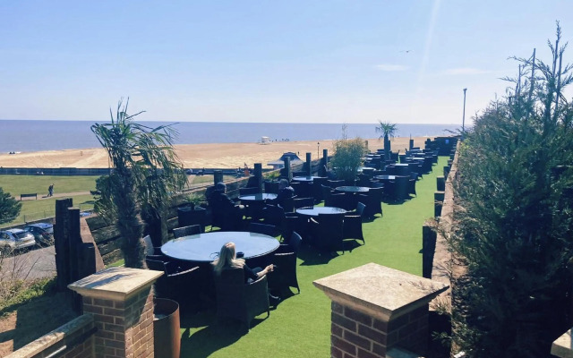 The Cliff Hotel