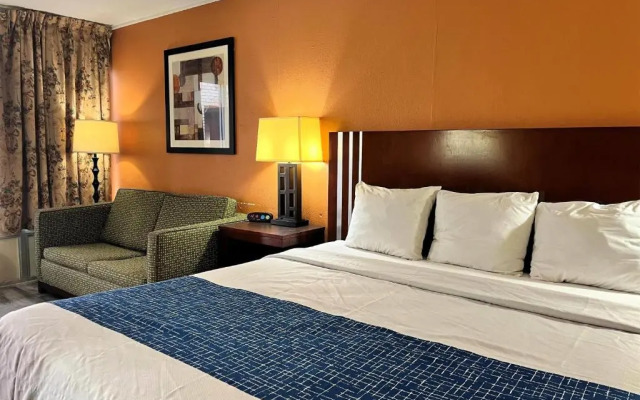 Travelodge Seymour
