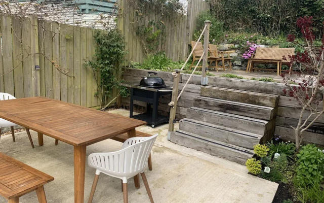 Mevagissey Holiday Home - sea View and Parking