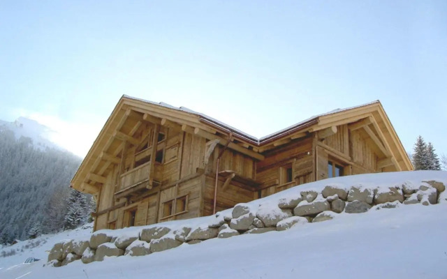 Chalet La Clusaz, 5 pièces, 12 personnes - FR-1-437-9