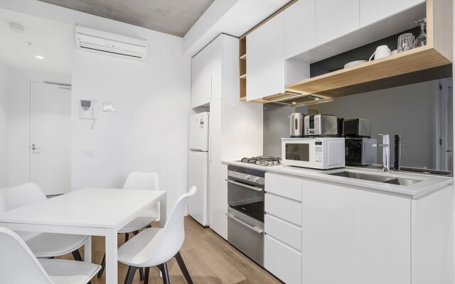 DreamHost Apartments at Carlson View