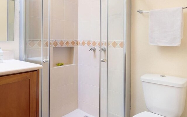 Beautiful 2 Bedroom Single House Hamacas