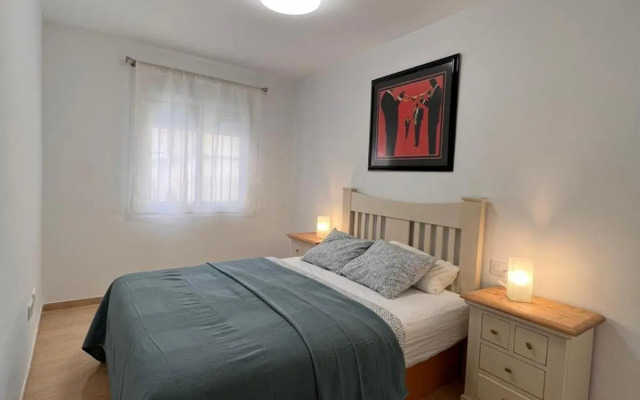 TORREMOLINOS CENTRO - Beautiful , newly renovated 2 bedroom apartment