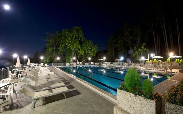 Hotel Candeleto
