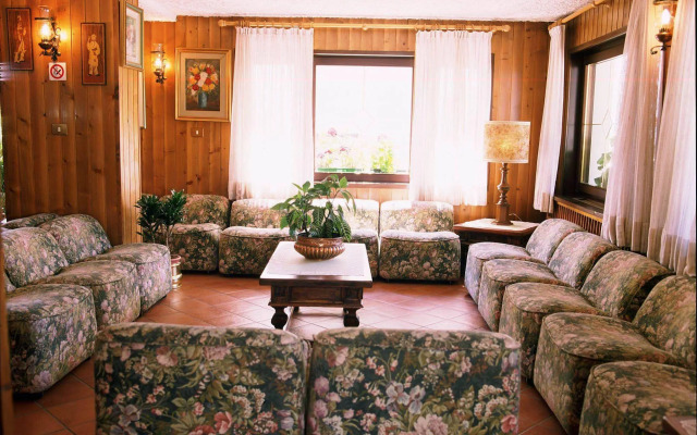 Hotel Garnì Zeni