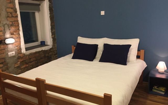 Local Rooms