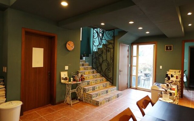 Yangpyeong Maypolehouse Pension