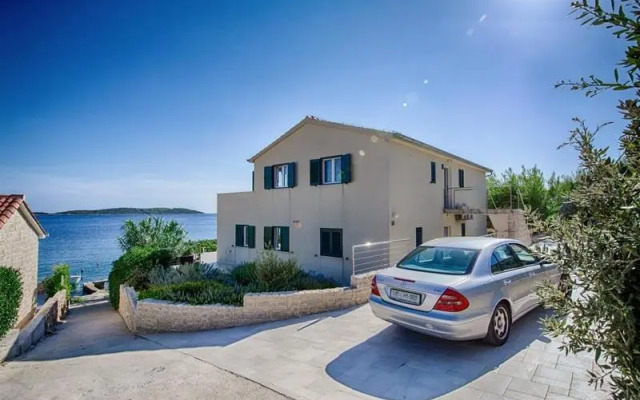 Seaview Suite Lissa